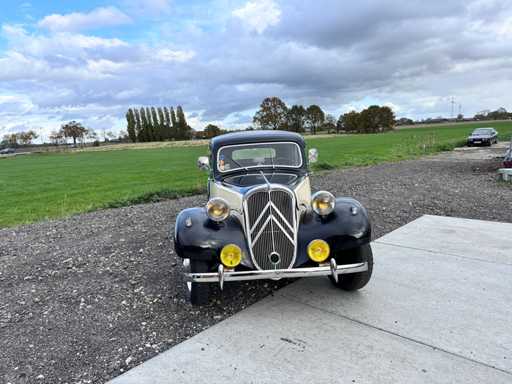 Citroen - 11CV - Traction Avant 11BL - Oldtimer