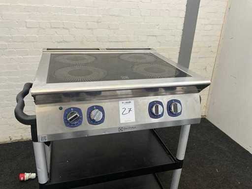 Aragazul cu inducție Electrolux