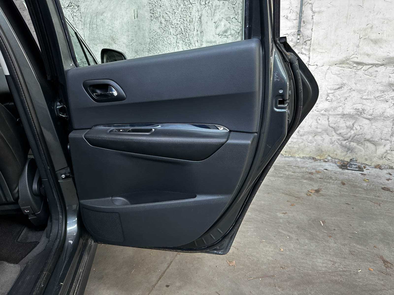 Peugeot 3008 1.6 THP ST 156pk 2011 (Origineel-NL), 09-PTJ-7