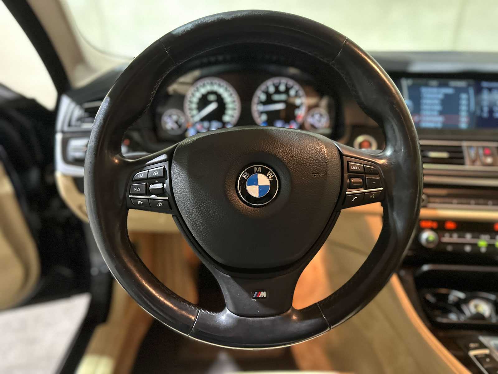 BMW 528xi Touring High Executive 245pk (Origineel-NL) 2012 5-serie, 89-TXH-2