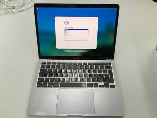 Apple A2337 13-inch MacBook Air MGN63N/A Laptop