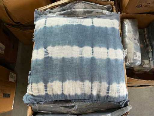 Lot Coco Maison Ted Kissen 45x45cm blau (36x)