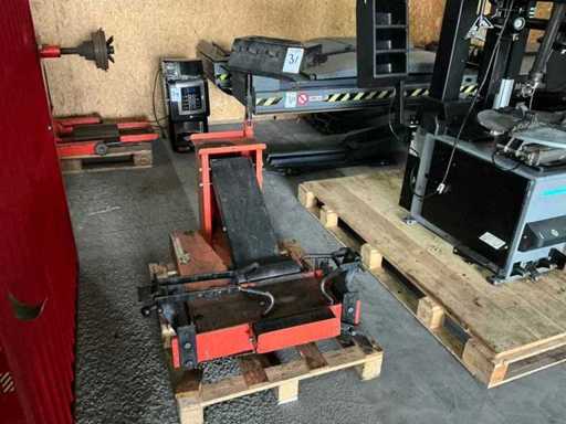 1995 Graml/Rema TipTop Heel Spreader