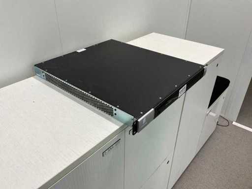 Receptor modular ERICSSON RX8200