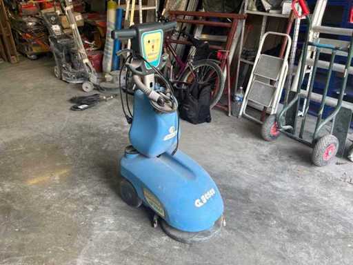 Tympanum Genie B floor scrubber