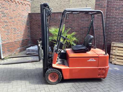 1992 LINDE E 16 Gabelstapler