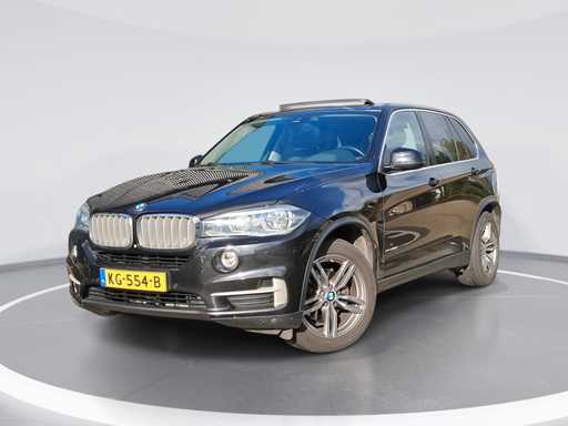 BMW X5 xDrive30d High Executive 2016 | KG-554-B