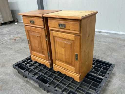 Eichen-Nachttische 71x44x35 cm (2x)
