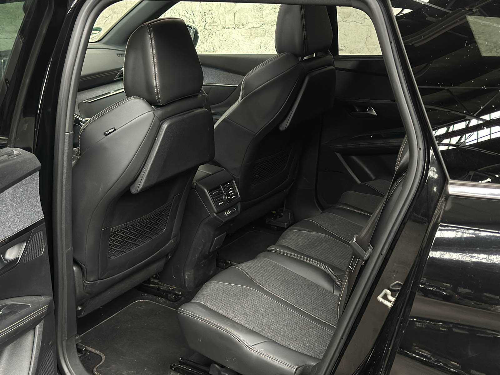 Peugeot 5008 1.2 PureTech Blue Lease GT-Line 131 PS 2020, J-762-BF