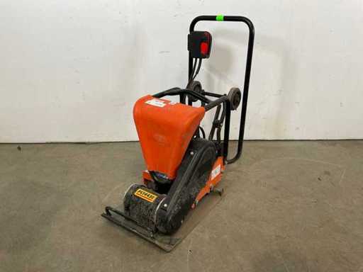 2022 Euro Shatal PC1443E Trilplaat - 14kN