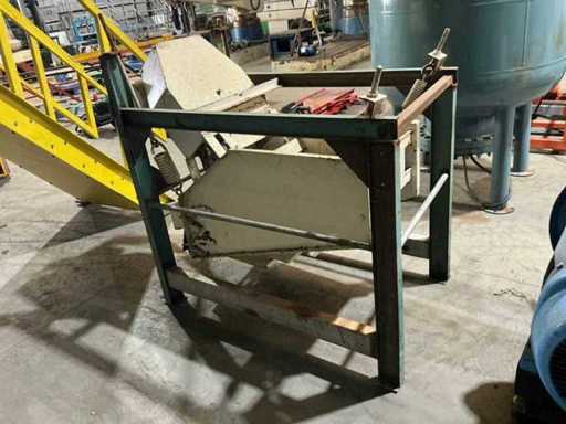 Machine à tamisage vibrant