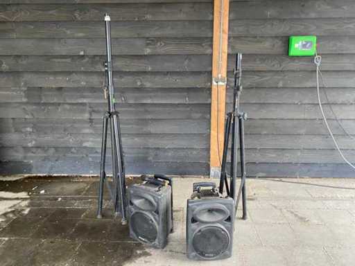 Spieluhren mit Stativ und Mikrofon