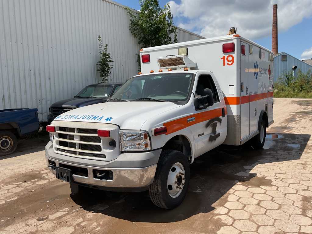 Ford F350 Ambulance
