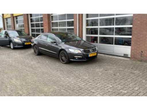 2c9e7b83-4a9c-4ce8-9f6d-e2dba88dbcc7.mp4