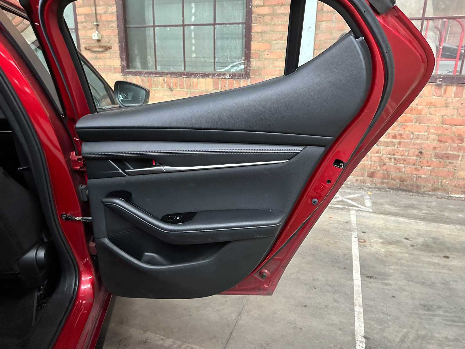 Mazda 3 2.0 SkyActiv-X 180pk 2019 (Origineel-NL + 1e Eigenaar), G-183-SN