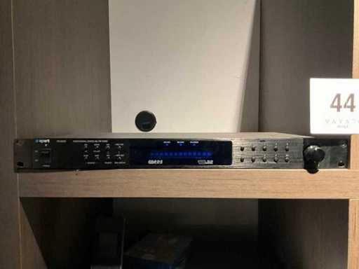 Separate PR-1000R AM/FM tuner