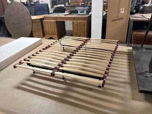 Base de lit en bois (2x)