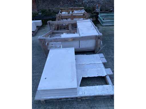 3 palettes de pierre blanche bourguignonne : bandes de longueur libre largeur 50 cm carreaux 40/40/1,5 cm 13 m²