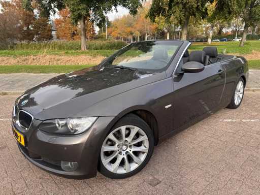 BMW 320i Cabrio High Executive automaat, ZN-110-J
