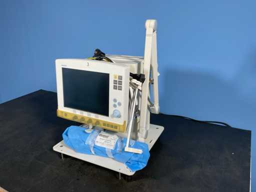 Maquet Critical Care - Servo i / 6487800 Ventilator - 2009