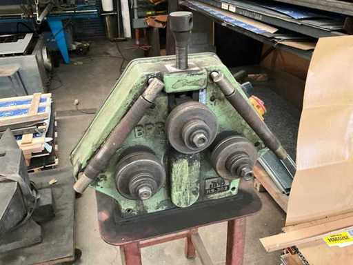 BPR RS-302 Profil-Biegemaschine