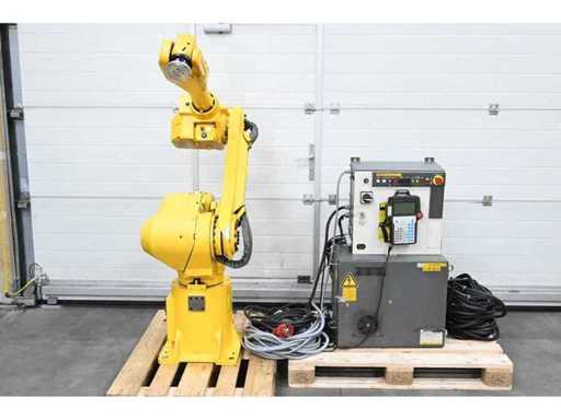 M-16iL - Fanuc Robot M-16iL / A05B-1212-B302 incl A05B-2403-B013 + A05B-2301-C375