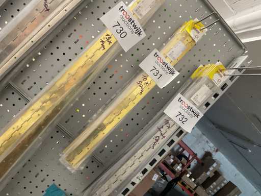 10 x Klavierscharniere