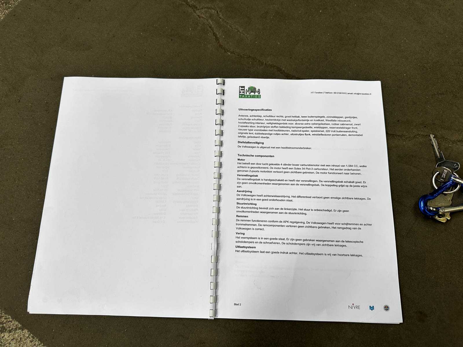 Volkswagen 23 Kampeerauto 1977, 00-SL-64 Camper