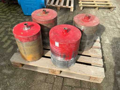 Eurostar/Iddi SB,  Dikwandig Betonboor dikwandig 350, 350, 330, 300 mm doorsnede (4x)