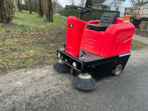 Balayeur Mud King W-Sweep 2022