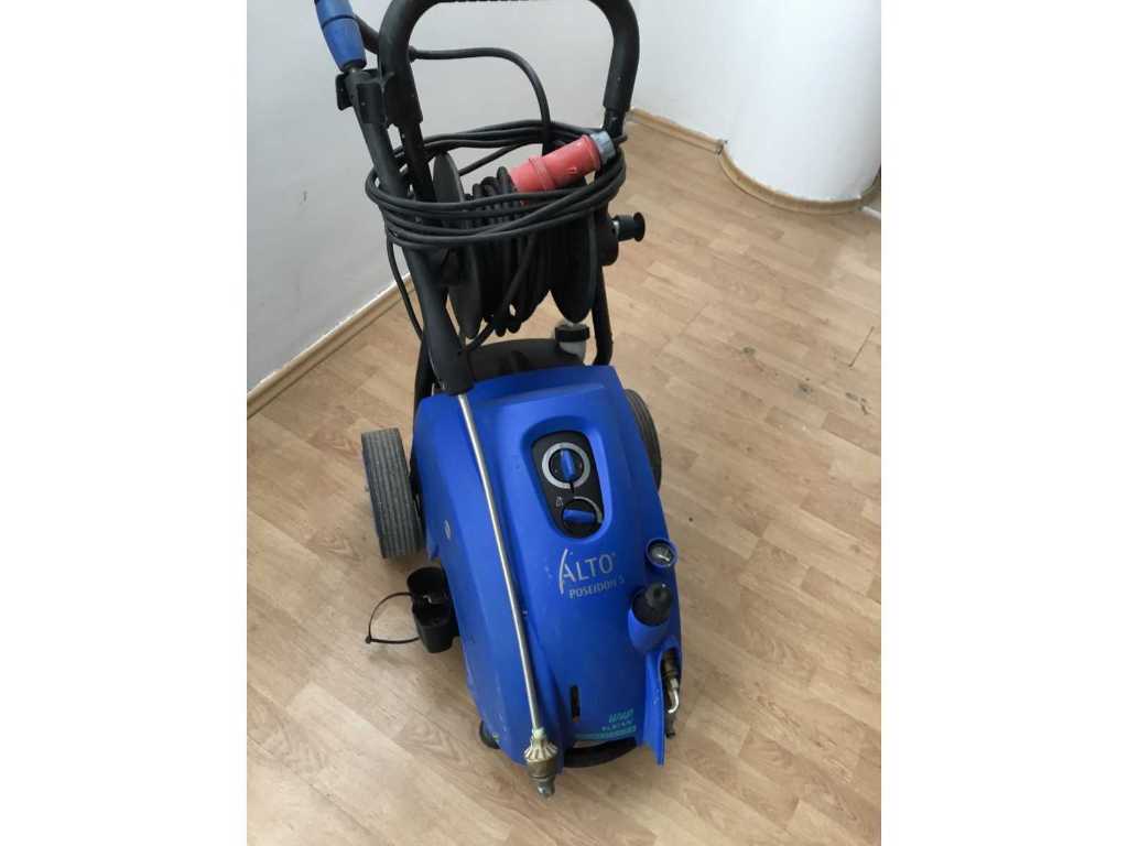 Nilfisk alto store pressure washer