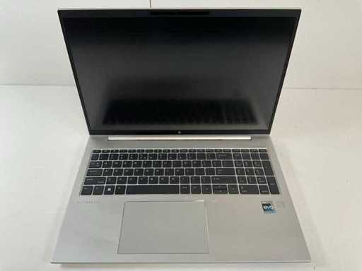 HP EliteBook 860 G11 16", Core(TM) i7 12th Gen, 32 GB RAM, 512 GB NVMe Laptop