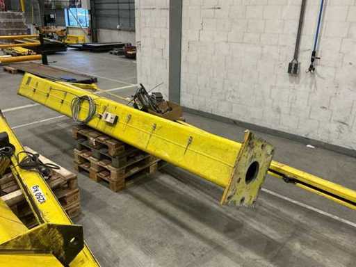 Demag Zwenkkraaninstallatie met VHT kettingtakel – 250 kg capaciteit