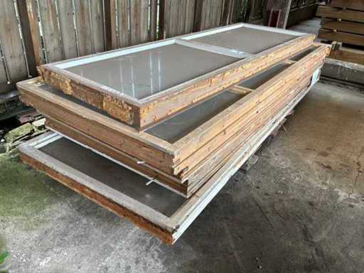 Batch of window frames