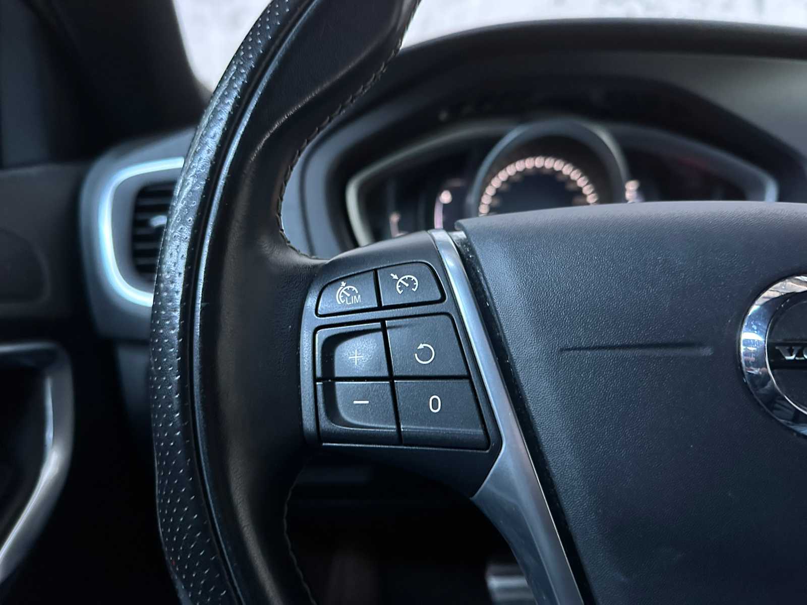 Volvo V40 1.5 T3 Polar+ Sport 152PK 2019, G-819-BH