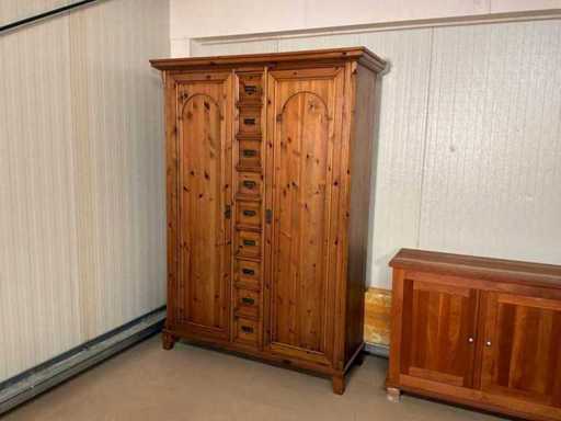 Monzart-Lagerschrank