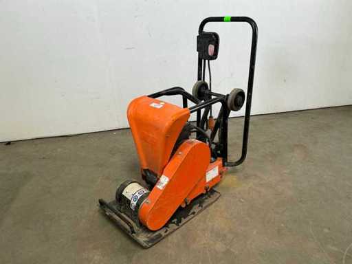 Compacteur à plaques Euro Shatal PC1443E 2014 - 14 kN