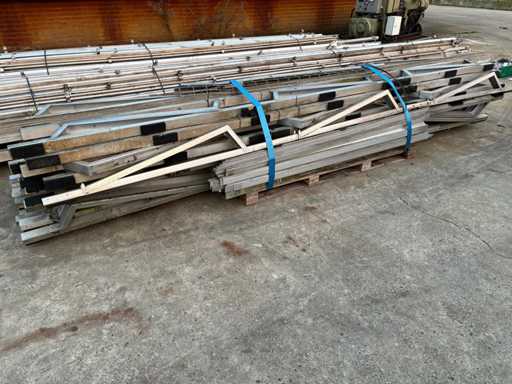 Flat roof substructure (South) for 108 solar panels