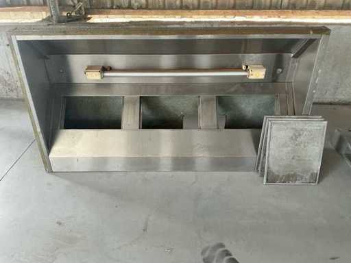 Extractor hood