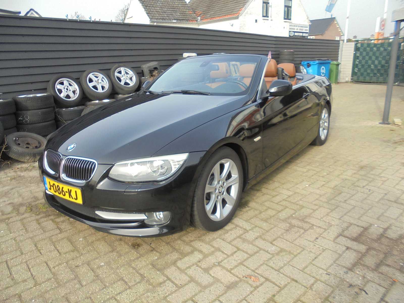 BMW – 2013 – 3-serie Cabriolet – 330i Exclusive Automatic – J-086-KJ