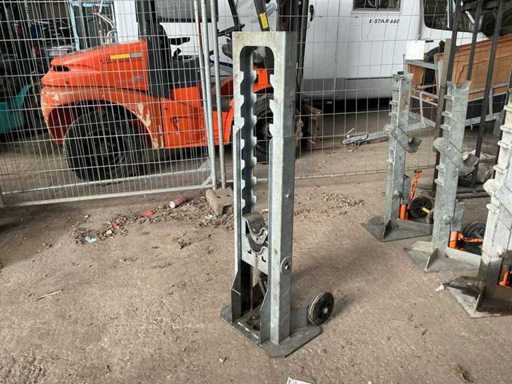 Levage hydraulique manuel du moulinet