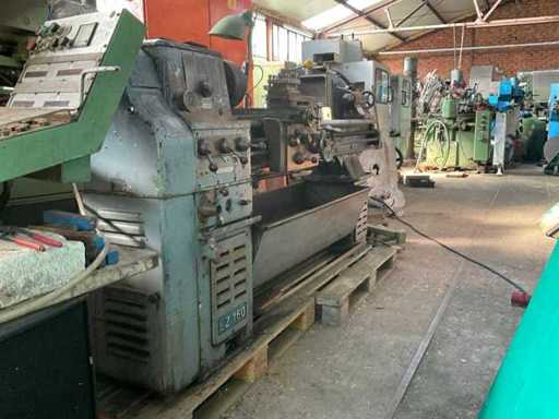 Tour à broche GEMA LZ 160 à tête et à traction