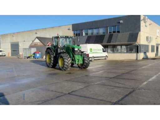 df2b301a-8d1c-429c-b282-a14a183a99a2.mp4