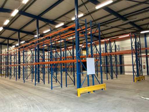 Scaffalature portapallet (48 sezioni)