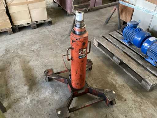 Paranco a cricchetto da fossa