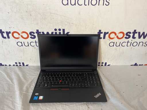 Lenovo ThinkPad E15 Gen 4 (AMD) AMD Ryzen™ 5 5625U Laptop 39,6 cm (15,6")