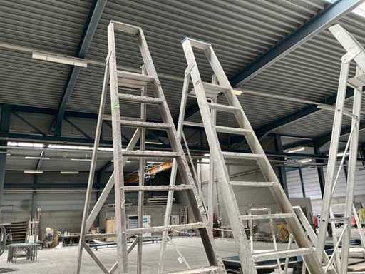 Solide Aluminiumleiter (2x)