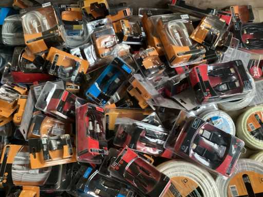 Q-link mix kavel audio- en computeraccessoires (55x)