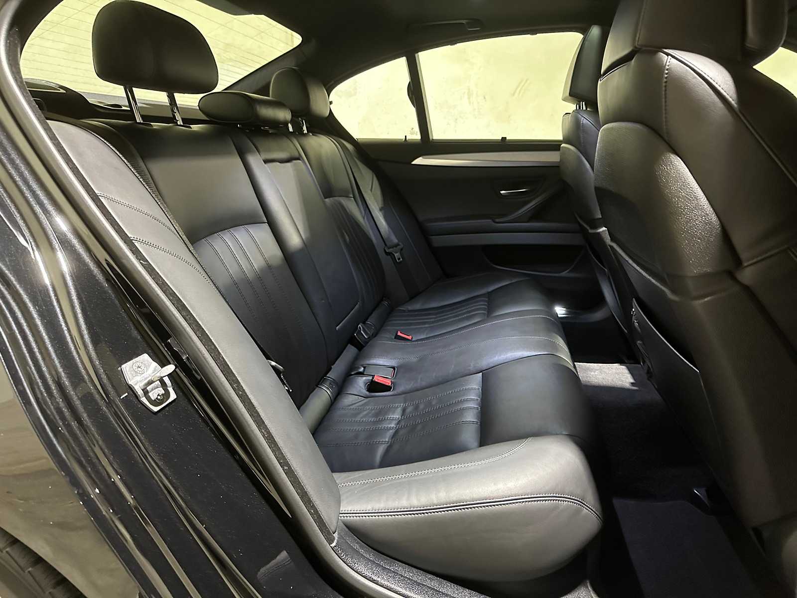 BMW M5 F10 4.4 V8 560PK 2014 5-Series, 3-ZLJ-94