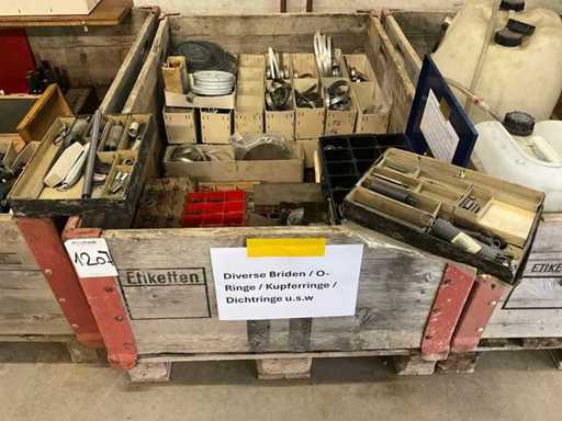 Lots of parts, tools and accessories